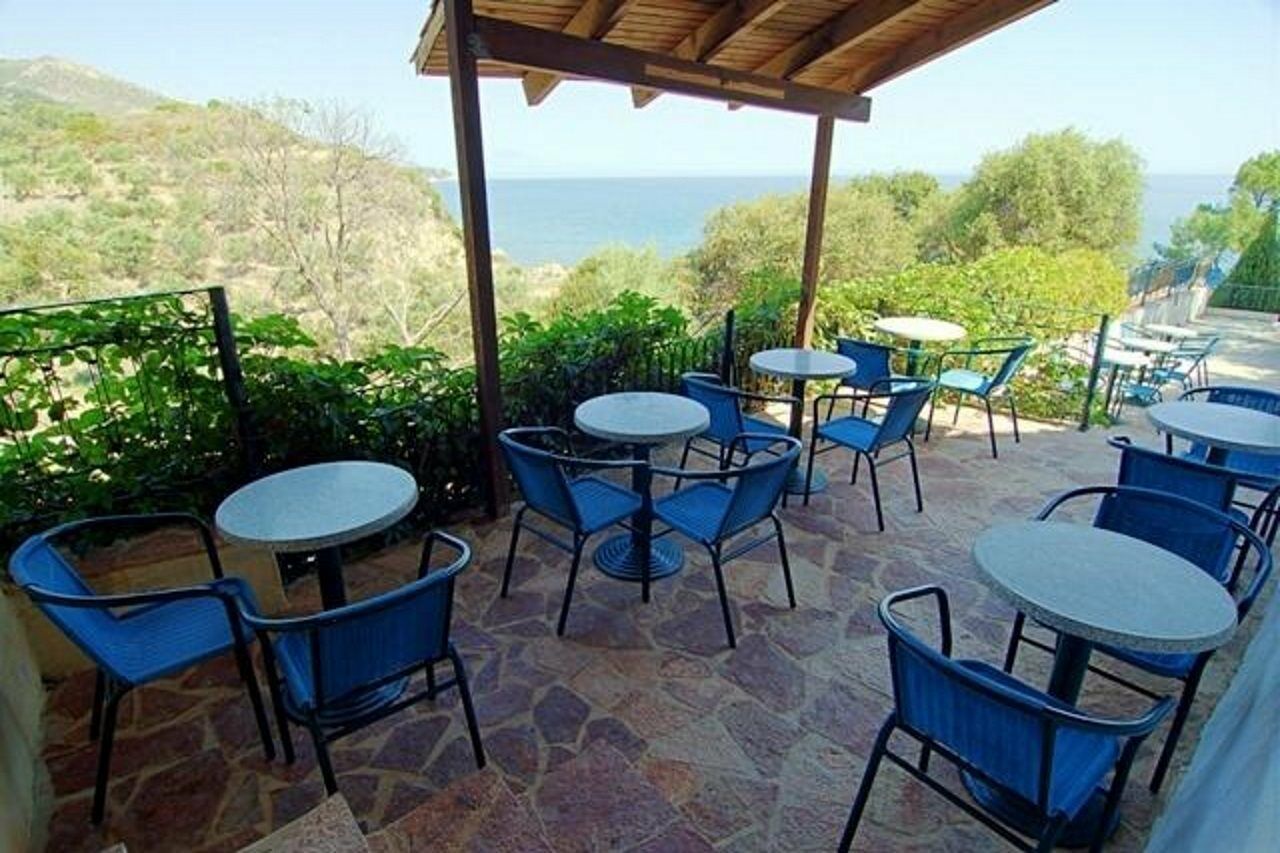 Celia Apartments Vasilikí Екстериор снимка